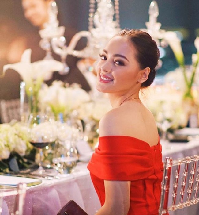 Tahun ini nama baru lainnya juga muncul, yakni Jolene Marie Cholock, Puteri Indonesia Lingkungan 2019. Foto: Instagram @joleneemarie