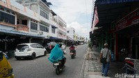 Ini adalah pertama kalinya kami ke sana dan melihat situasi Kabupaten Karimun, meski di perbatasan, bukanlah daerah yang tertinggal (Foto: Ahmad Masaul Khoiri/detikcom)