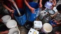 Sejak September 2019 lalu, warga di kawasan Cipayung kesulitan air bersih.