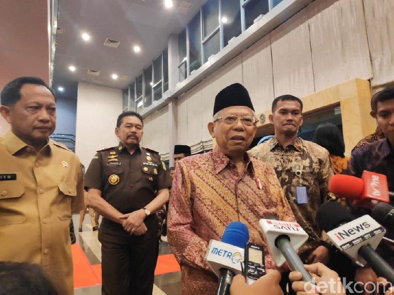 Maruf Amin soal Bom Medan: Kita Harus Lebih Waspada, Perlu Juga Curiga Maruf Amin soal Bom Medan: Kita Harus Lebih Waspada, Perlu Juga Curiga