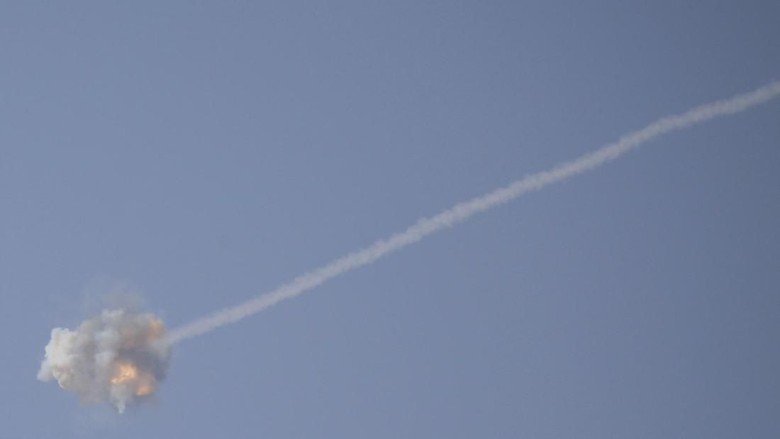 Israel Terus Gempur Gaza Sejak Kemarin, Total 18 Warga Palestina Tewas Israel Terus Gempur Gaza Sejak Kemarin, Total 18 Warga Palestina Tewas