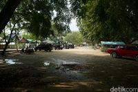 Miris, Pantai Kesukaan Turis Di Perbatasan Ini Tak Ada Listrik