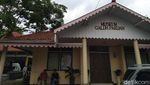 Foto: Tradisi Mandikan Benda Pusaka Kerajaan di Ciamis