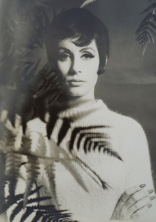 Lesley mengawali karier modellingnya di Inggris. Di awal usia 20-an, dia pindah ke Paris, dan bekerjasama dengan rumah mode dunia seperti YSL hingga Dior. Foto: dok. Lesley MacLennan