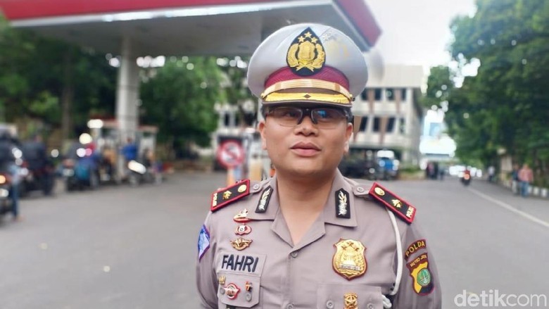 Ini Alasan Polisi Tak Tahan Pengemudi yang Tabrak Pengguna GrabWheels Ini Alasan Polisi Tak Tahan Pengemudi yang Tabrak Pengguna GrabWheels