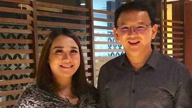 penampilan puput nastiti devi saat hamil
