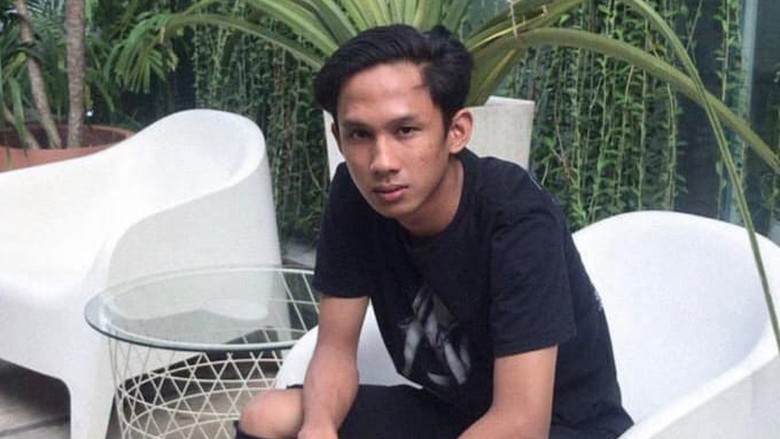 Kecelakaan di Senayan, Pengguna Skuter Listrik Ditabrak Mobil dari Belakang Kecelakaan di Senayan, Pengguna Skuter Listrik Ditabrak Mobil dari Belakang