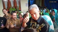 Mampir ke Pati, Ganjar Pranowo Cicip Emplek-emplek hingga Nasi Gandul