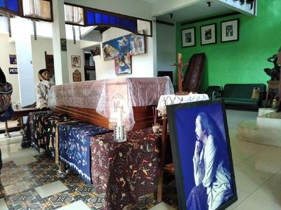 Meninggalnya Djaduk Ferianto, Cinta Laura hingga Salvita DeCorte