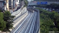 Sebagai informasi progres LRT Jabodebek per 1 November 2019 mencapai 67,3%.