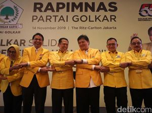 Airlangga Bahas Penyatuan Dua Gerbong Golkar Usai Munas