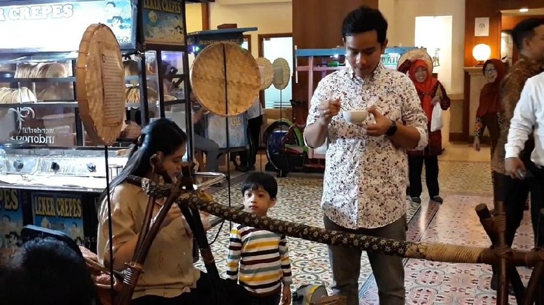 Anak Kedua Segera Lahir, Gibran Sudah Siapkan Nama Bayi Perempuan Anak Kedua Segera Lahir, Gibran Sudah Siapkan Nama Bayi Perempuan