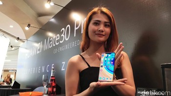 Ponselnya bisa dipesan mulai 15 November sampai 22 November di 15 toko terdaftar. Foto: detikINET/Anggoro Suryo Jati