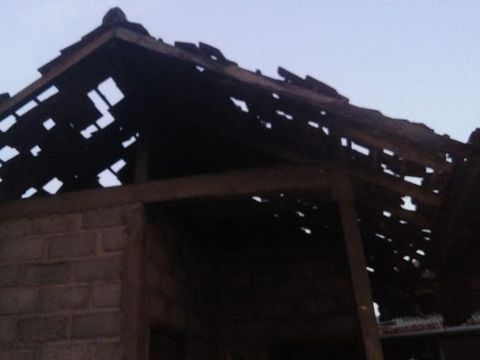 Rumah Rusak di Buleleng Akibat Gempa Bali