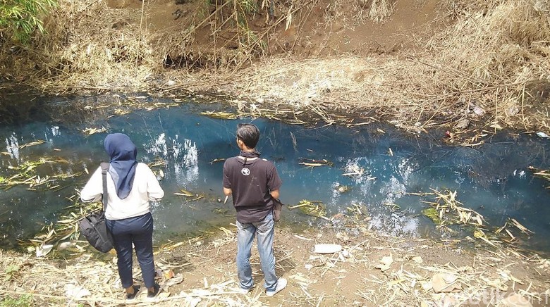 Tercemar! Sungai di Jepara Ini Kadang Jadi Merah, Hijau, dan Biru Tercemar! Sungai di Jepara Ini Kadang Jadi Merah, Hijau, dan Biru