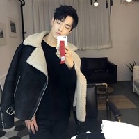 Xiao Zhan ternyata juga mahir memotret. Seperti dikutip dari Hotpot, ia kerap kali membuat proyek fotografi sendiri. Foto: Instagram/@xiaozhan.daytoy