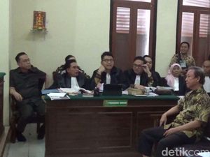 Sidang Keterangan Palsu Bos Pasar Turi, 3 Saksi Ungkap Fakta Pemalsuan