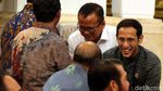 Semringahnya Mendikbud Nadiem Saat Terima DIPA 2020 dari Jokowi
