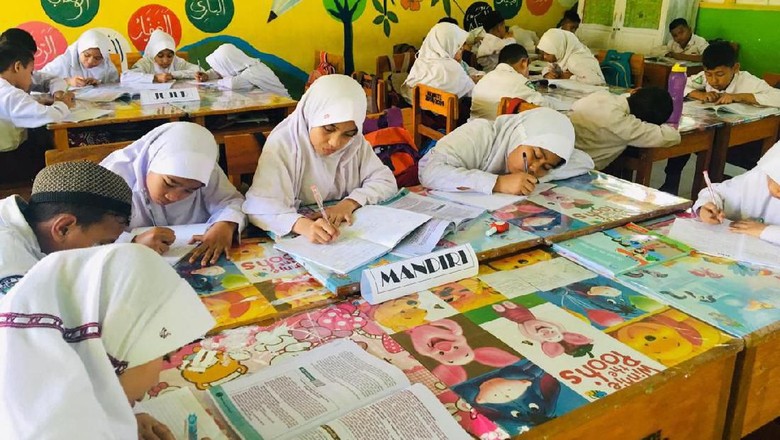 KPK Minta Kepala Daerah Bikin Aturan Pendidikan Antikorupsi di Sekolah KPK Minta Kepala Daerah Bikin Aturan Pendidikan Antikorupsi di Sekolah