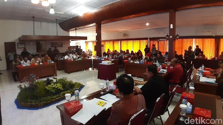 Revitalisasi PG Mojo Sragen Ditargetkan 5 Tahun Swasembada Revitalisasi PG Mojo Sragen Ditargetkan 5 Tahun Swasembada