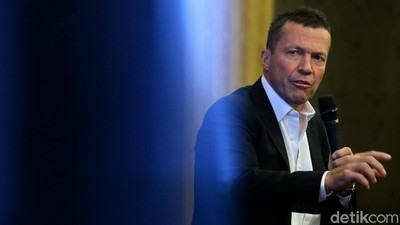 Legenda Sepakbola Jerman Sapa Penggemar di Jakarta