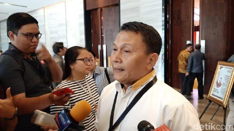 PKS Apresiasi Jokowi: Kalau Tidak Tegas, Isu Presiden 3 Periode Jadi Liar PKS Apresiasi Jokowi: Kalau Tidak Tegas, Isu Presiden 3 Periode Jadi Liar