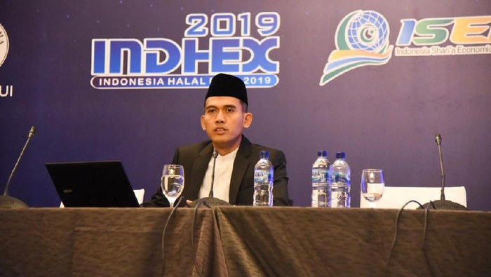 Ketua Komite Syariah World Halal Food Council (WHFC) Asrorun Niam Sholeh