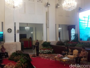 Kala Jokowi Hampir Lupa Sapa Maruf Amin di Acara Penyerahan DIPA Tahun 2020