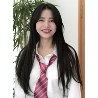 Channel YouTube Solar sendiri baru eksis sembilan bulan lalu dan dengan cepat menjaring banyak subscriber. Foto: Instagram @mamamoo_official