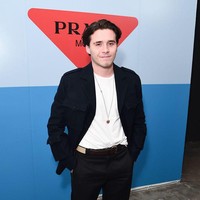Brooklyn tengah jadi sorotan karena sebulan sekali ganti pacar dalam empat bulan terakhir ini. Tak heran, jika putra David Beckham itu dicap sebagai pria playboy.  Foto: dok. Getty Images