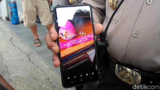 Belasan Bocah SD di Sukabumi Diduga Keracunan Permen di Minimarket