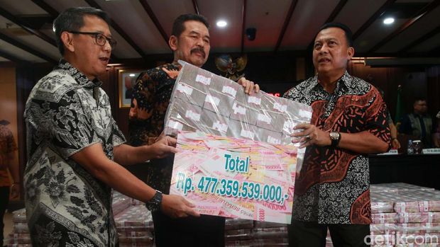Begini Penampakan Tumpukan Uang Korupsi Kokos