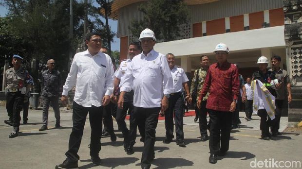 Cek Penataan Pelabuhan Benoa Bali, Menhub Puas