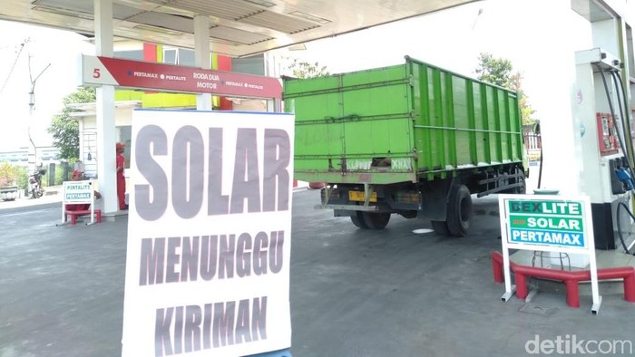 Kelangkaan Solar Terjadi di Sepanjang Bypass Mojokerto