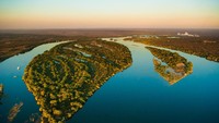 Inilah Zambesi, sebuah sungai Afrika yang memiliki panjang 2.700 km. Saking panjang sungai ini mengalir melewati enam negara, mulai dari Zambia dan berakhir di Samudera Hindia. (iStock)