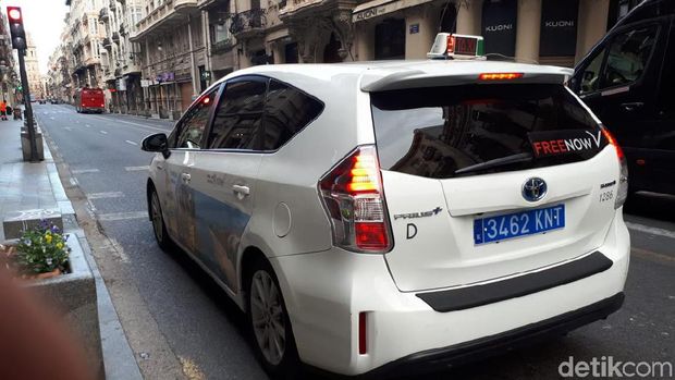 Taksi di Valencia Italia