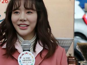 Sunny SNSD Jadi Barista Cantik yang Sajikan Kopi ASEAN