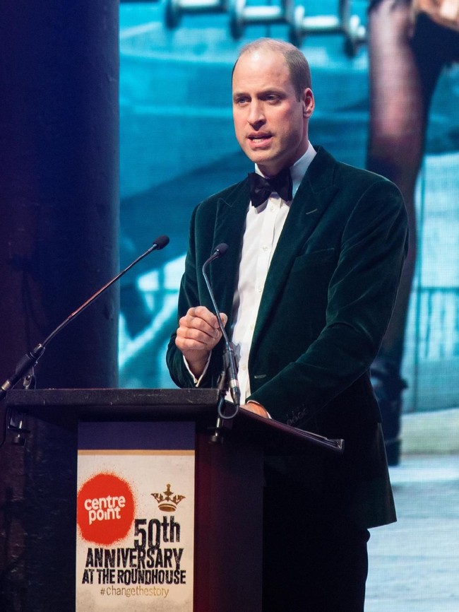 Pangeran William dinobatkan sebagai pria dengan gaya rambut botak paling seksi menurut voting yang dilakukan spesialis operasi kecantikan Longevita. Ia mendapatkan 17,6 juta suara dari blog dan situs di pencarian Google. Foto: Getty Images