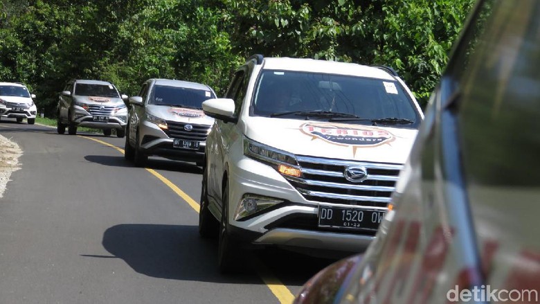 Perjalanan mengelilingi Kolaka dengan Daihatsu Terios Foto: Rangga Rahadiansyah Perjalanan mengelilingi Kolaka dengan Daihatsu Terios Foto: Rangga Rahadiansyah