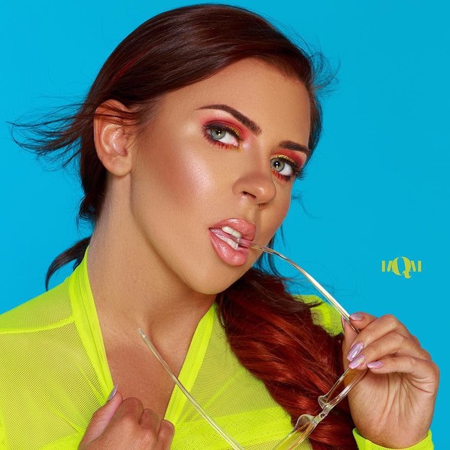 Wanita asal Las Vegas itu kini tengah menyelesaikan kuliahnya. Amanda mengaku bercita-cita menjadi pengacara.  Foto: dok. Instagram