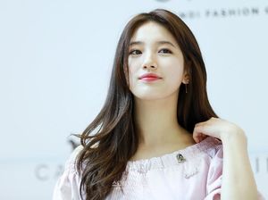 Heboh Suzy Pamer Foto Hamil!