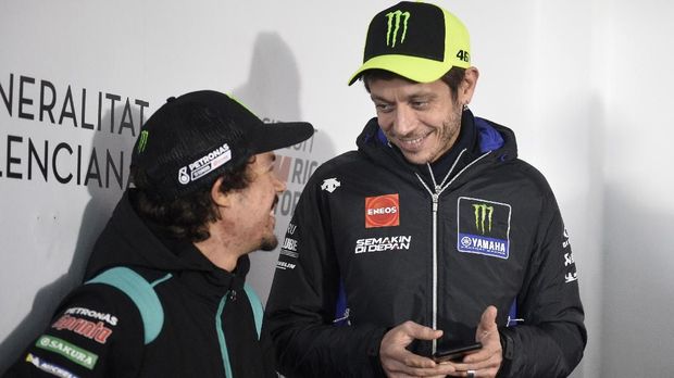 Anthony West mengeluarkan tuduhan serius terhadap Valentino Rossi.