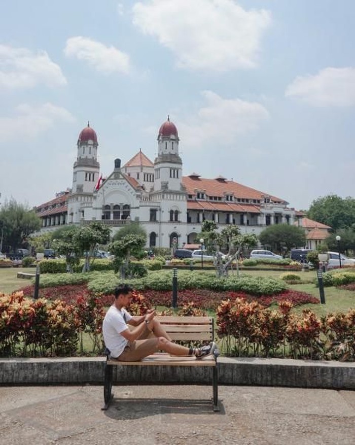 Objek wisata di Semarang.