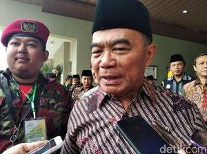 Menko PMK: Data Kabupaten/Kota Beda dengan RT/RW Jadi Kendala Penyaluran BLT