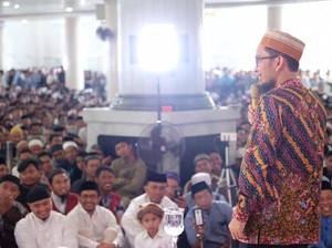 Ustaz Adi Hidayat Sudah Diizinkan Istri Poligami, tapi...