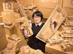 Ciptakan Karya Seni Keren dengan Modal Kardus