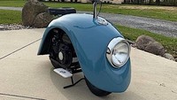 Lampu memiliki desain bulat, layaknya lampu Volkswagen kodok. Foto: Pool (Autoevolution)
