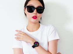 Teknologi Pintar Berpadu dengan Gaya, dari Gelang hingga Kacamata