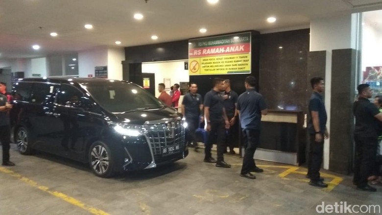 Kaesang Pangarep Jenguk La Lembah Manah Kaesang Pangarep Jenguk La Lembah Manah