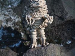 Ciptakan Karya Seni Keren dengan Modal Kardus